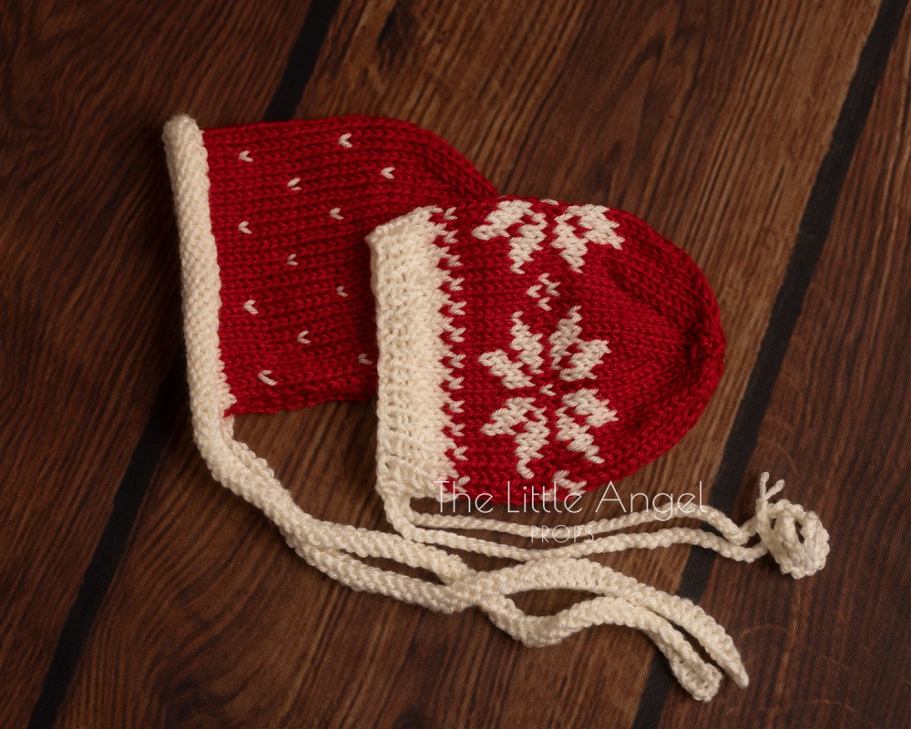 CHRISTMAS NEWBORN PROPS - 2 BONNETS